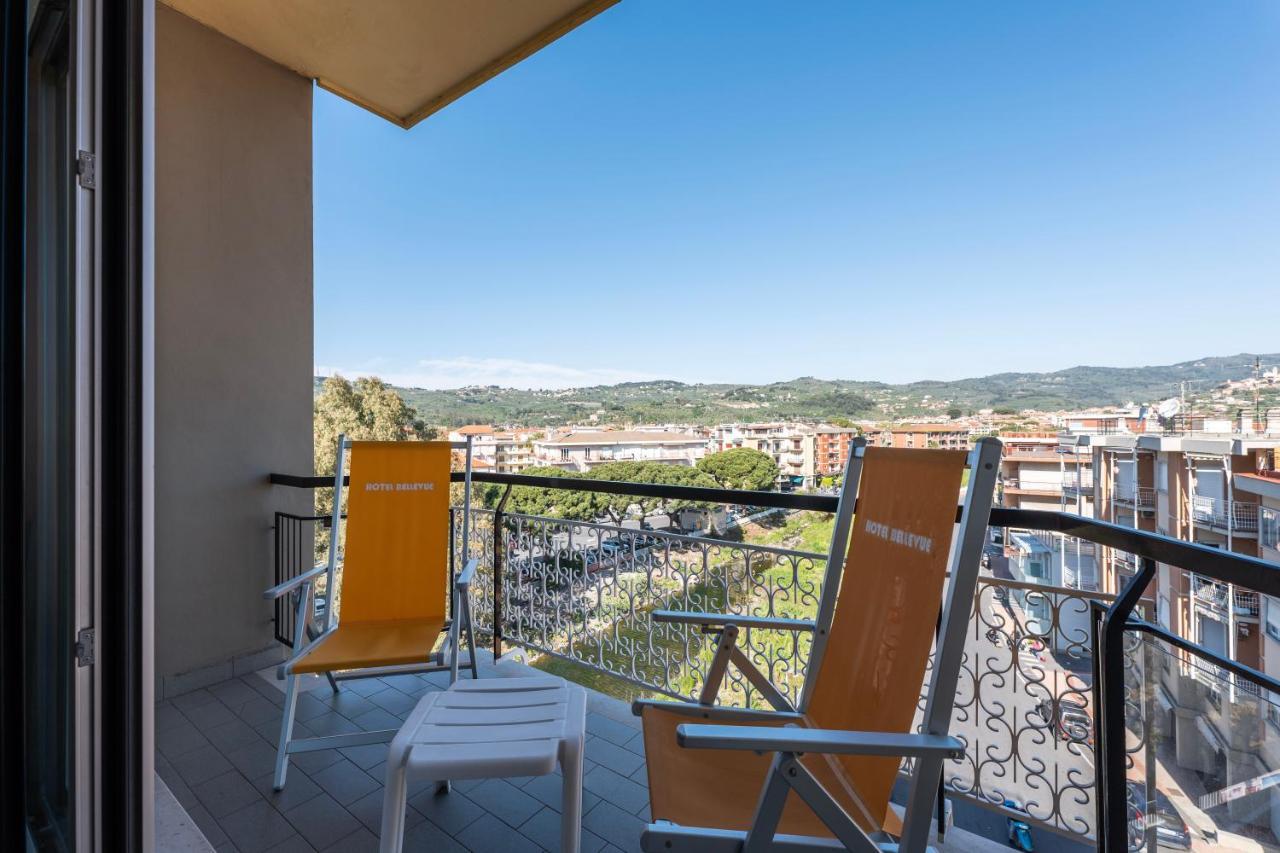 Hotel Bellevue Et Mediterranee Diano Marina Kültér fotó