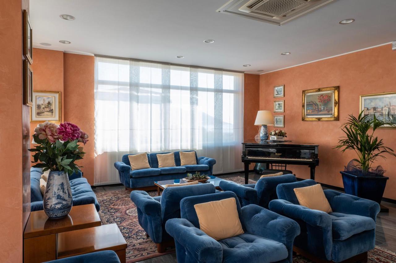 Hotel Bellevue Et Mediterranee Diano Marina Kültér fotó